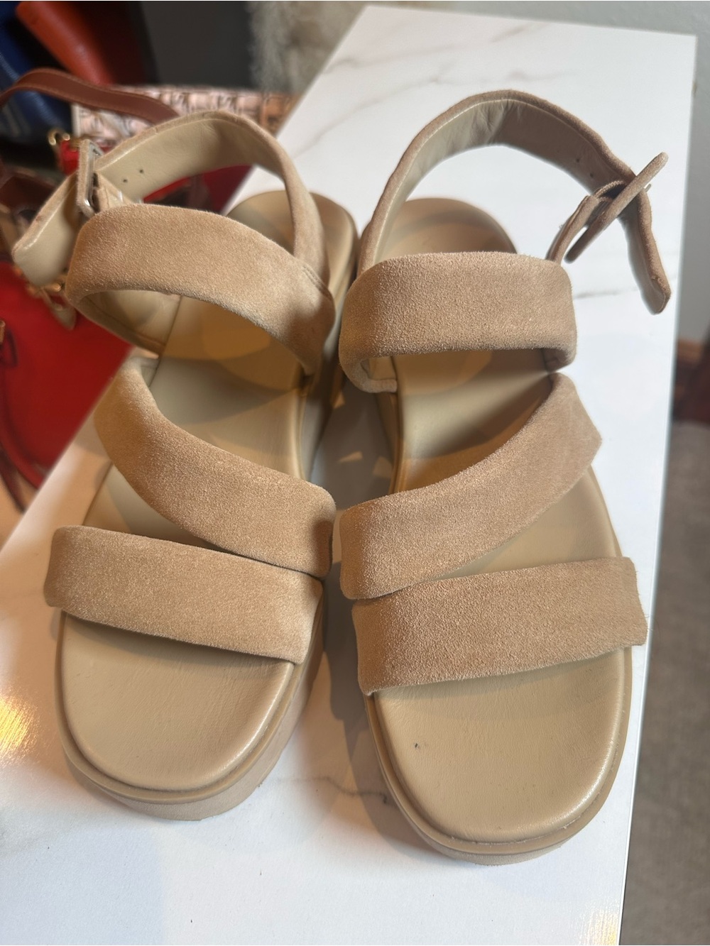 Vince Skylar Nude Platform Leather
Women's Sandal | dune | Size 8M